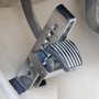 Imagen de TRANCA TRABA DE SEGURIDAD ANTI ROBO PARA PEDAL CON LLAVE